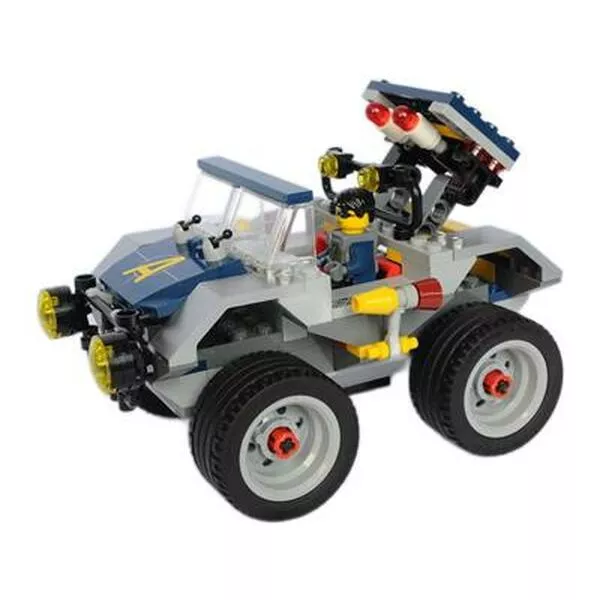 Agents 8969 4-Wheeling Pursuit
