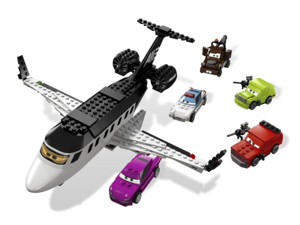 Cars 8638 Побег на шпионском истребителе