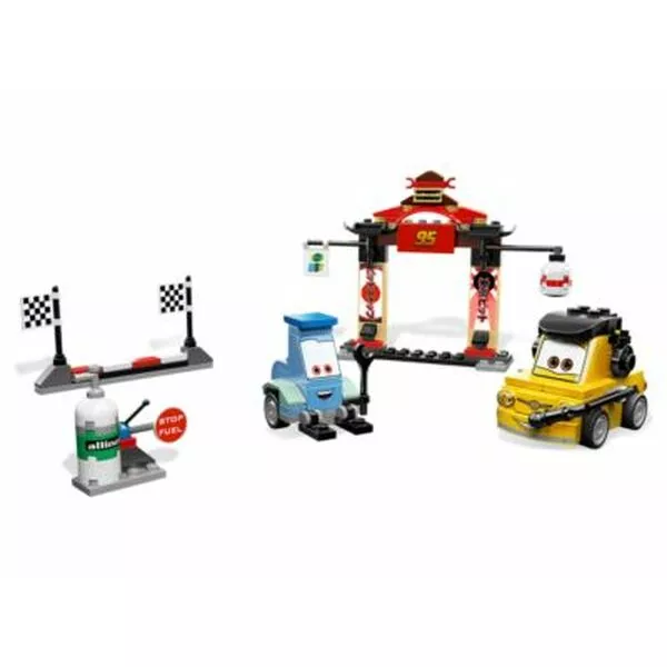 Cars 8206 Tokyo Pit Stop