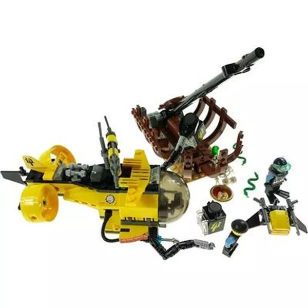 Aqua Raiders 7776 The Shipwreck