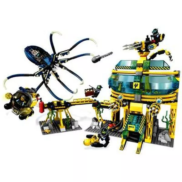 Aqua Raiders 7775 Aquabase Invasion