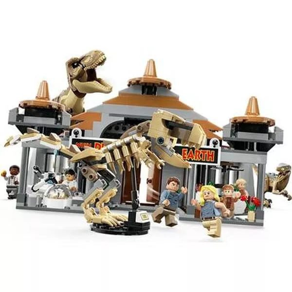 Jurassic World 76961 Visitor Center T. rex & Raptor Attack