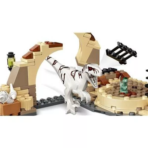 Jurassic World 76945 Atrociraptor Dinosaur Bike Chase