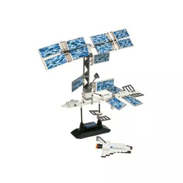 Discovery 7467 International Space Station