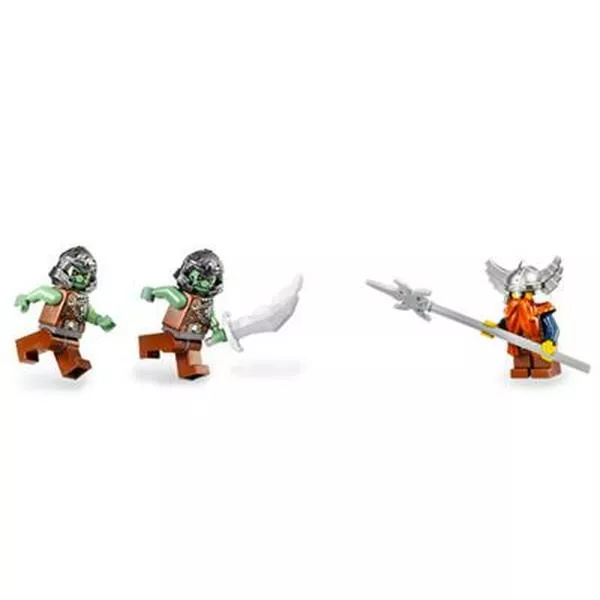 Castle 7040 Dwarves' Mine Defender