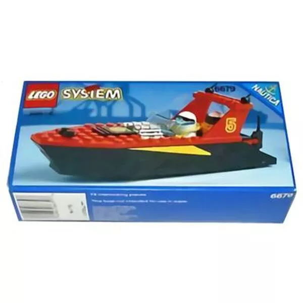 Town 6679 Dark Shark
