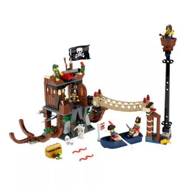 Pirates 6253 Shipwreck Hideout