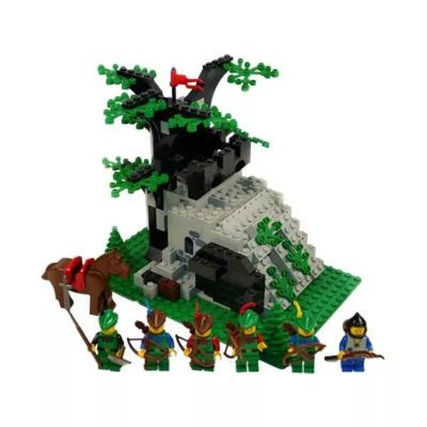 Castle 6066 Camouflaged Outpost