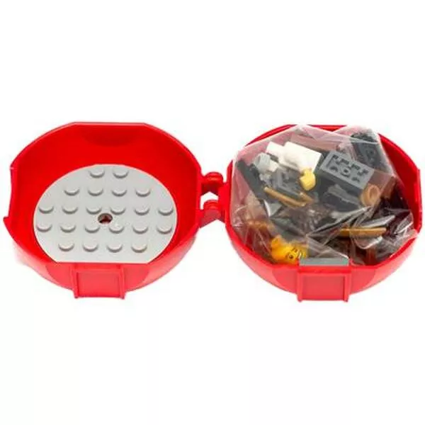 The LEGO Ninjago Movie 5004916 Kai's Dojo Pod