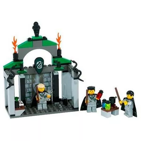 Harry Potter 4735 Slytherin Common Room
