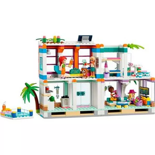 Friends 41709 Vacation Beach House