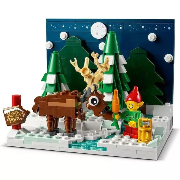 Seasonal 40484 Перед домом Деда Мороза