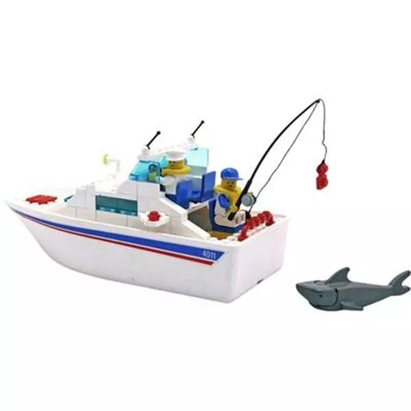 Boats 4011 Cabin Cruiser
