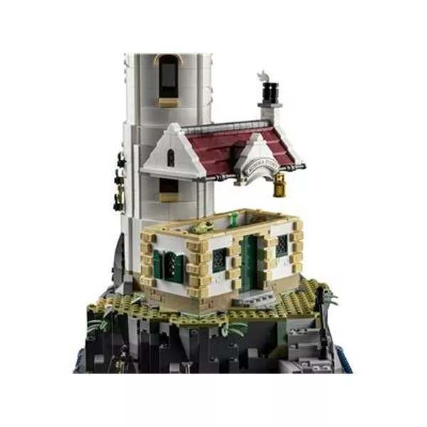 Ideas 21335 Motorized Lighthouse