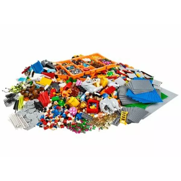 Serious Play 2000430 Identity and Landscape Kit