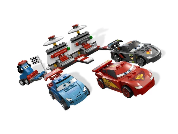 Cars 9485 Крутой гоночный набор