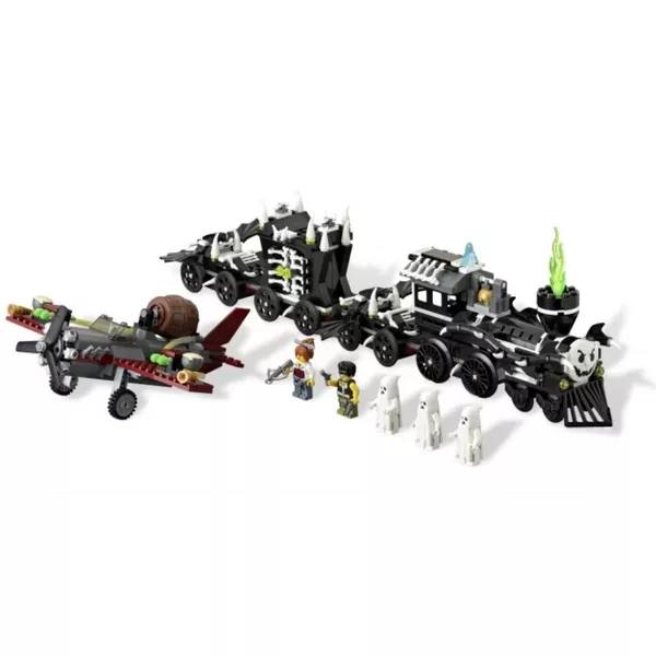 Monster Fighters 9467 Призрачный поезд