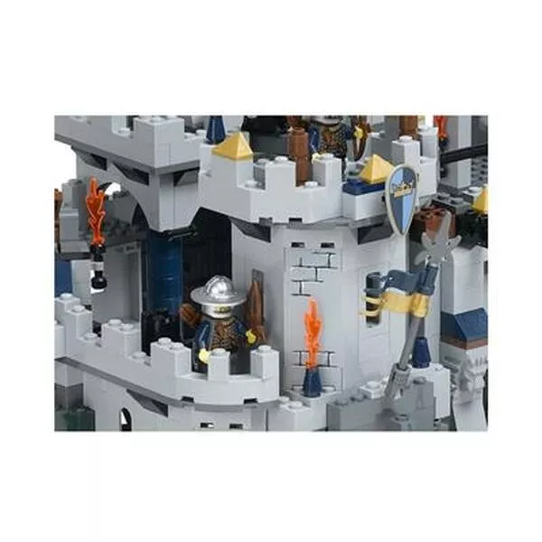 Castle 7094 Осада королевского замка