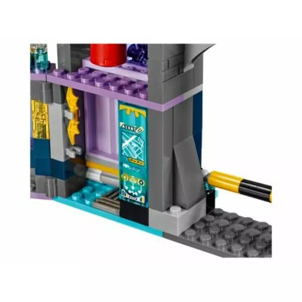 DC Super Hero Girls 41237 Секретный бункер Бэтгёрл