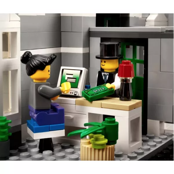 Creator Expert 10224 Ратуша