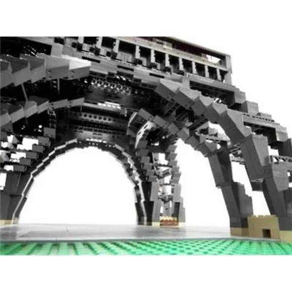 Creator Expert 10181 The Eiffel Tower 1:300