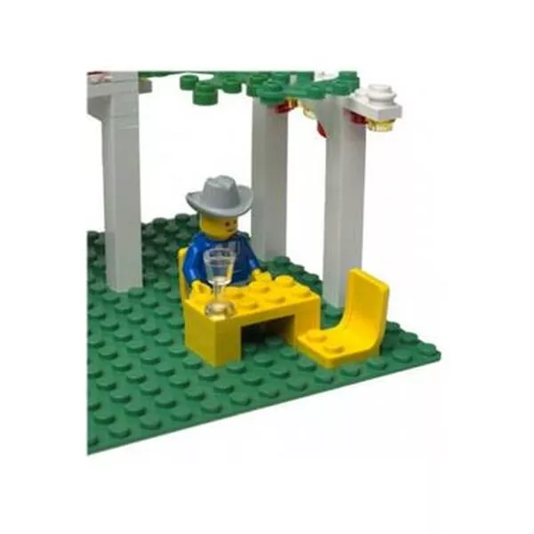 Town 10037 Бризвей Кафе