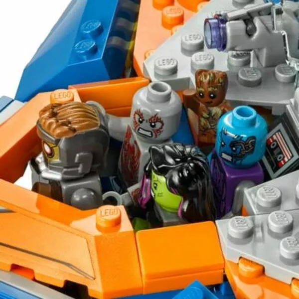 Super Heroes 76081 Милано против Абелиска
