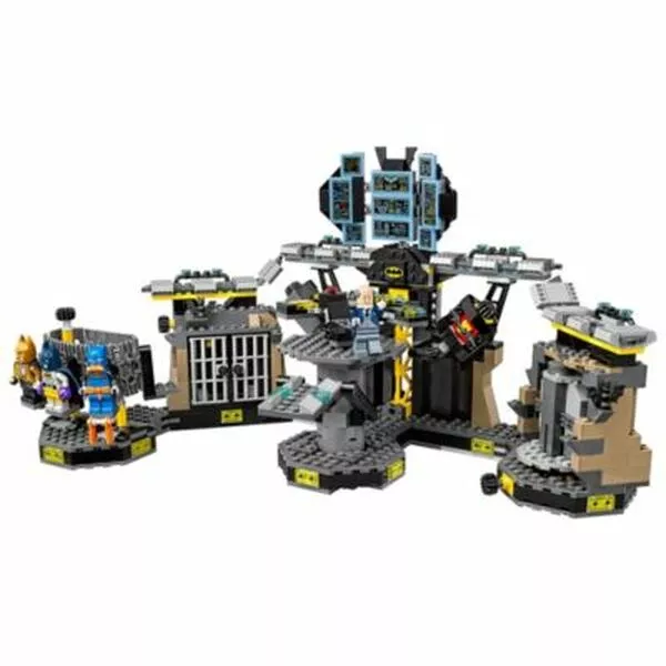 The LEGO Batman Movie 70909 Нападение на Бэтпещеру