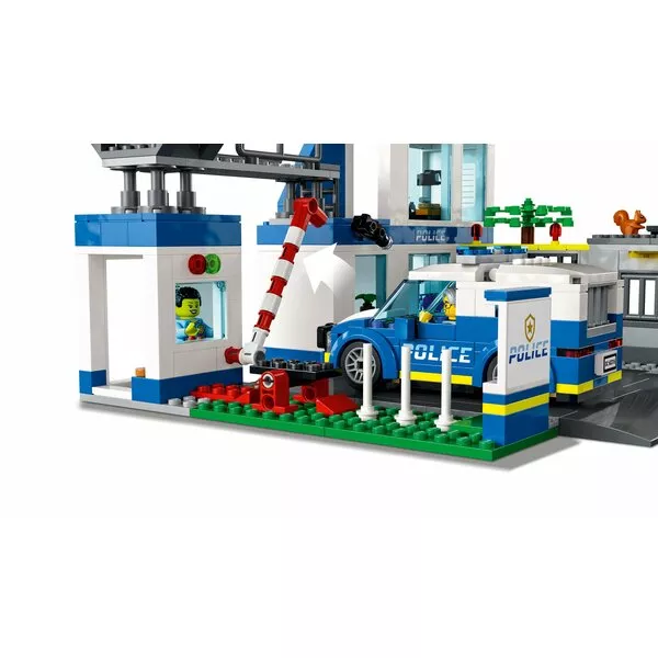 City 60316 Полицейский участок