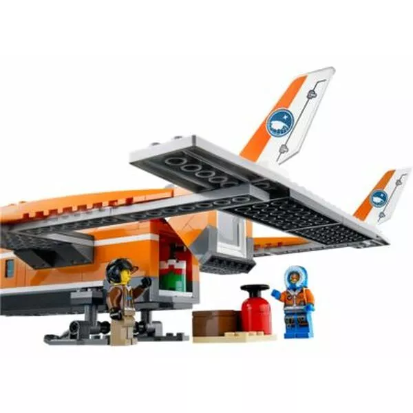 City 60064 Арктический транспортный самолёт