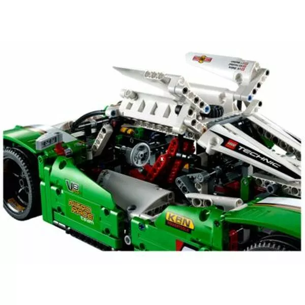 Technic 42039 Гоночный автомобиль