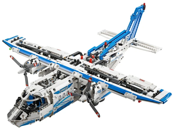 Technic 42025 Грузовой самолёт