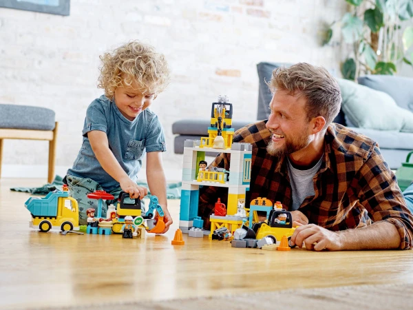DUPLO 10933 Башенный кран на стройке