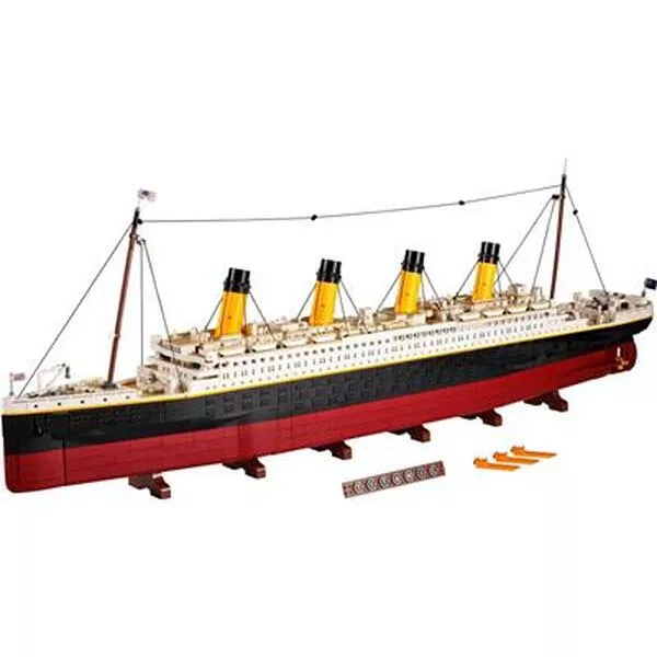 Advanced Models 10294 Титаник