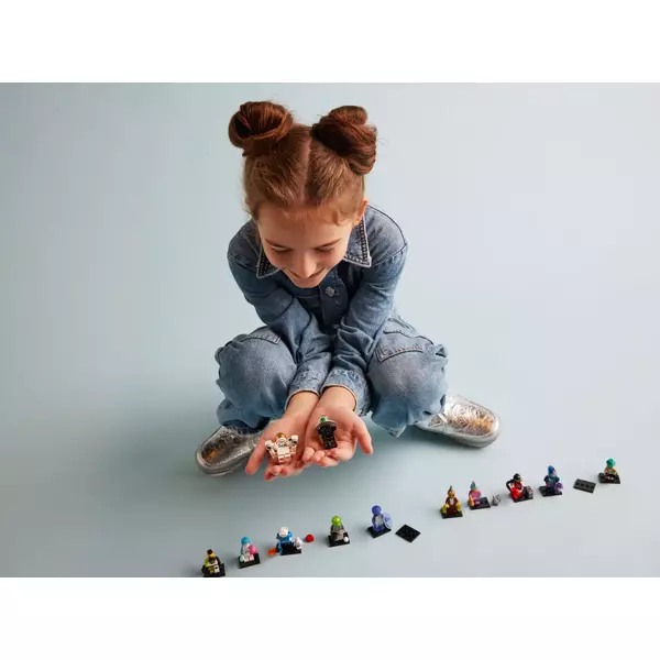 Minifigures 71046 Серия 26 Космос