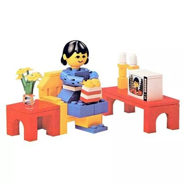 Homemaker 278 Television Room