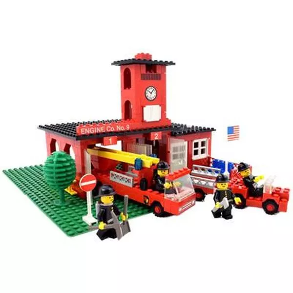 LEGOLAND 590 Engine Co. No. 9