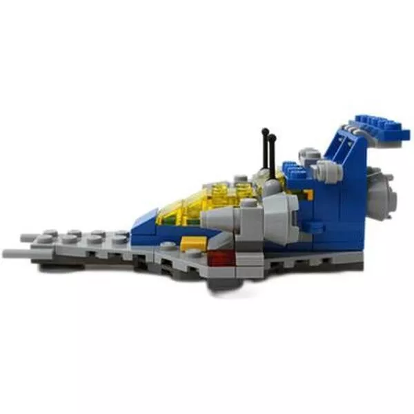 Space 11910 Micro-Scale Space Cruiser