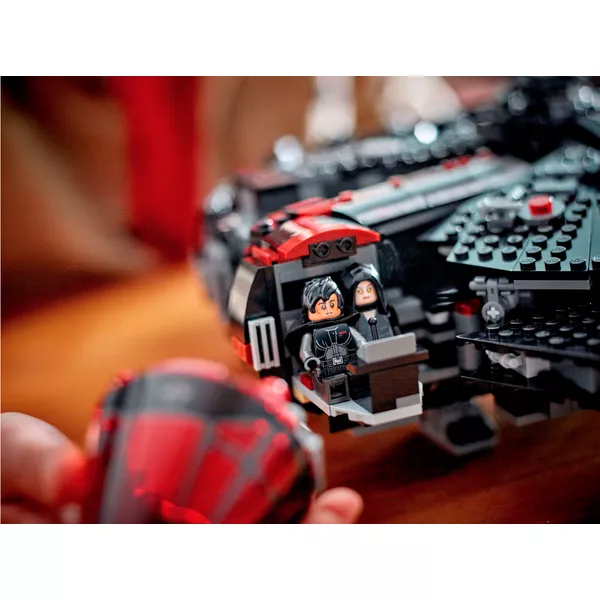 Star Wars 75389 Темный сокол