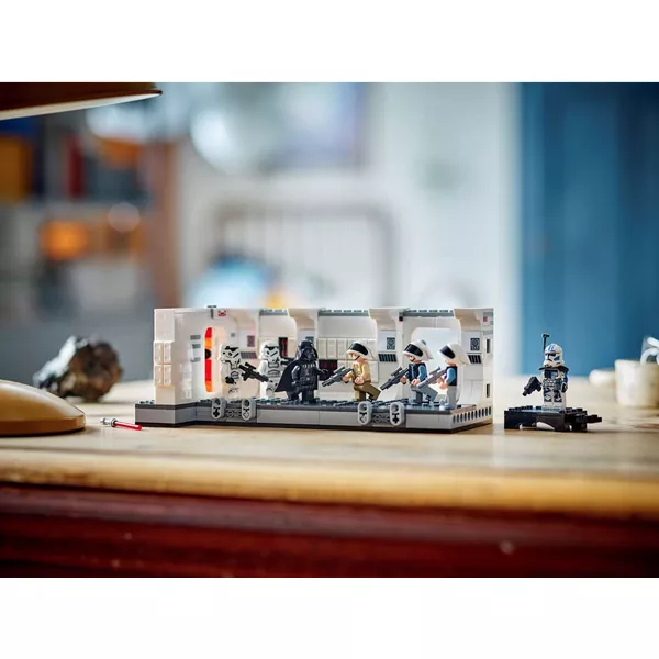Star Wars 75387 Вторжение на Тантив IV