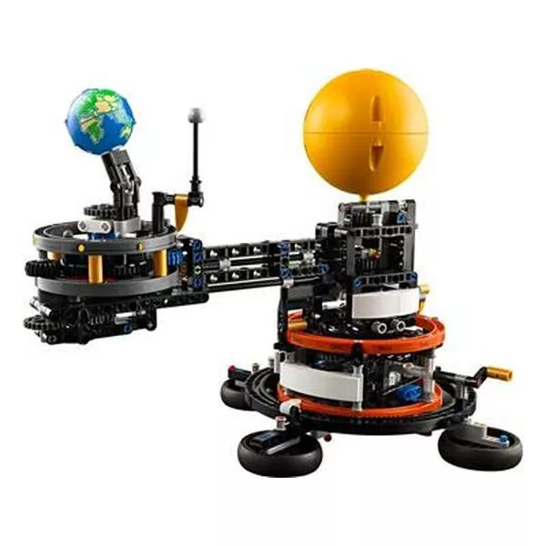 Technic 42179 Planet Earth and Moon in Orbit