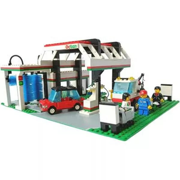 Town 6472 Gas N' Wash Express