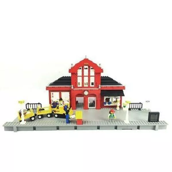 Trains 2150 Train Station