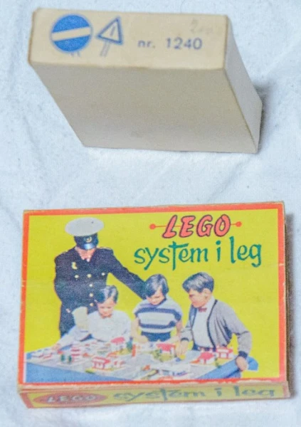 System i Leg 1240-2 8 дорожных знаков