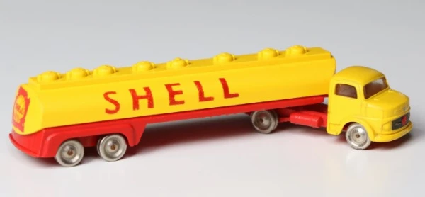 Classic 649-2 Мерседес Shell цистерна 1:87