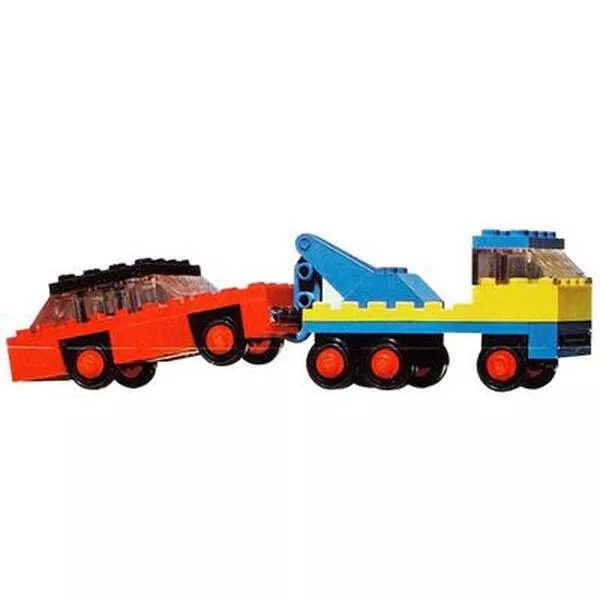 LEGOLAND 651 Tow Truck and Car