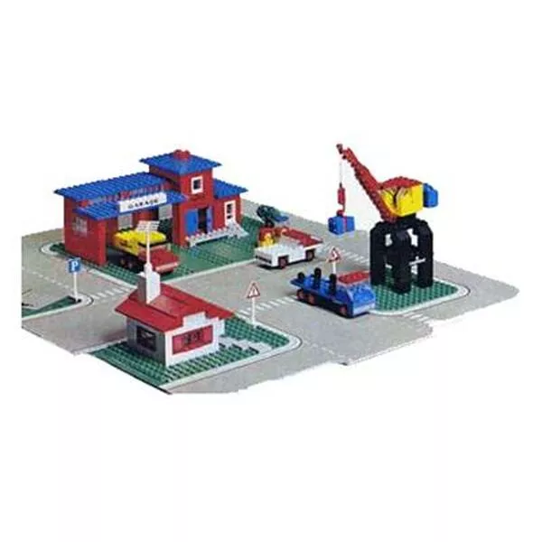 LEGOLAND 355 Town Center Set with Roadways