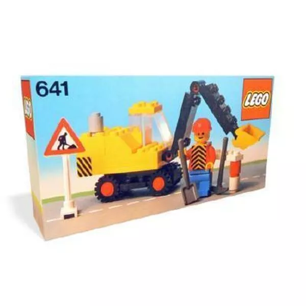 Town 641 Excavator
