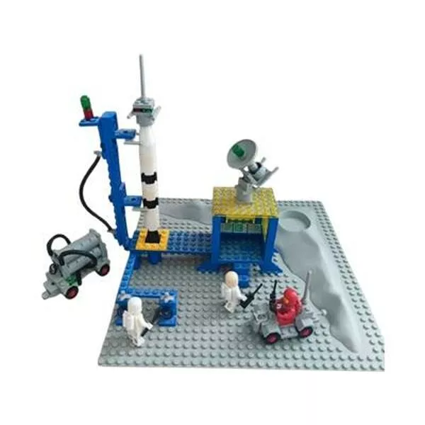 Space 483 Alpha-1 Rocket Base