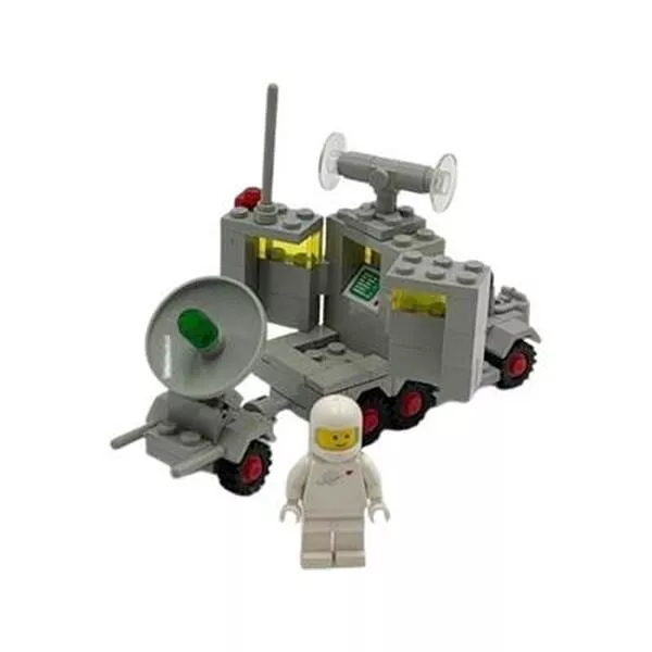 Space 894 Mobile Ground Tracking Station